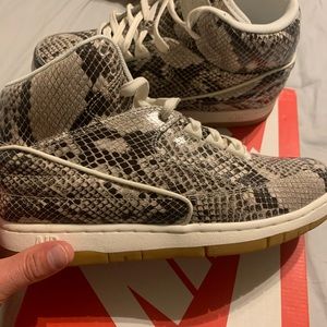 Nike “air python”